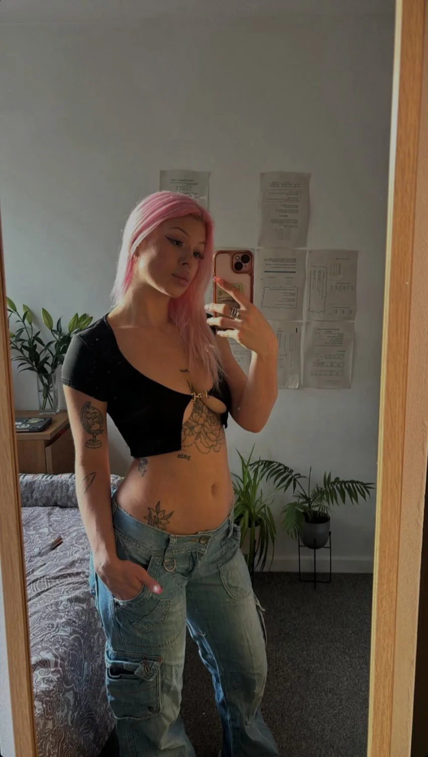Exposing friend image 34