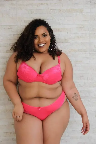 Moreninha gordinha gostosa sexy cover image