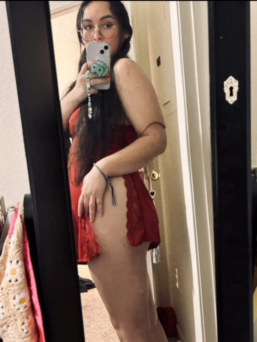 Amateur Latina Wife image 25