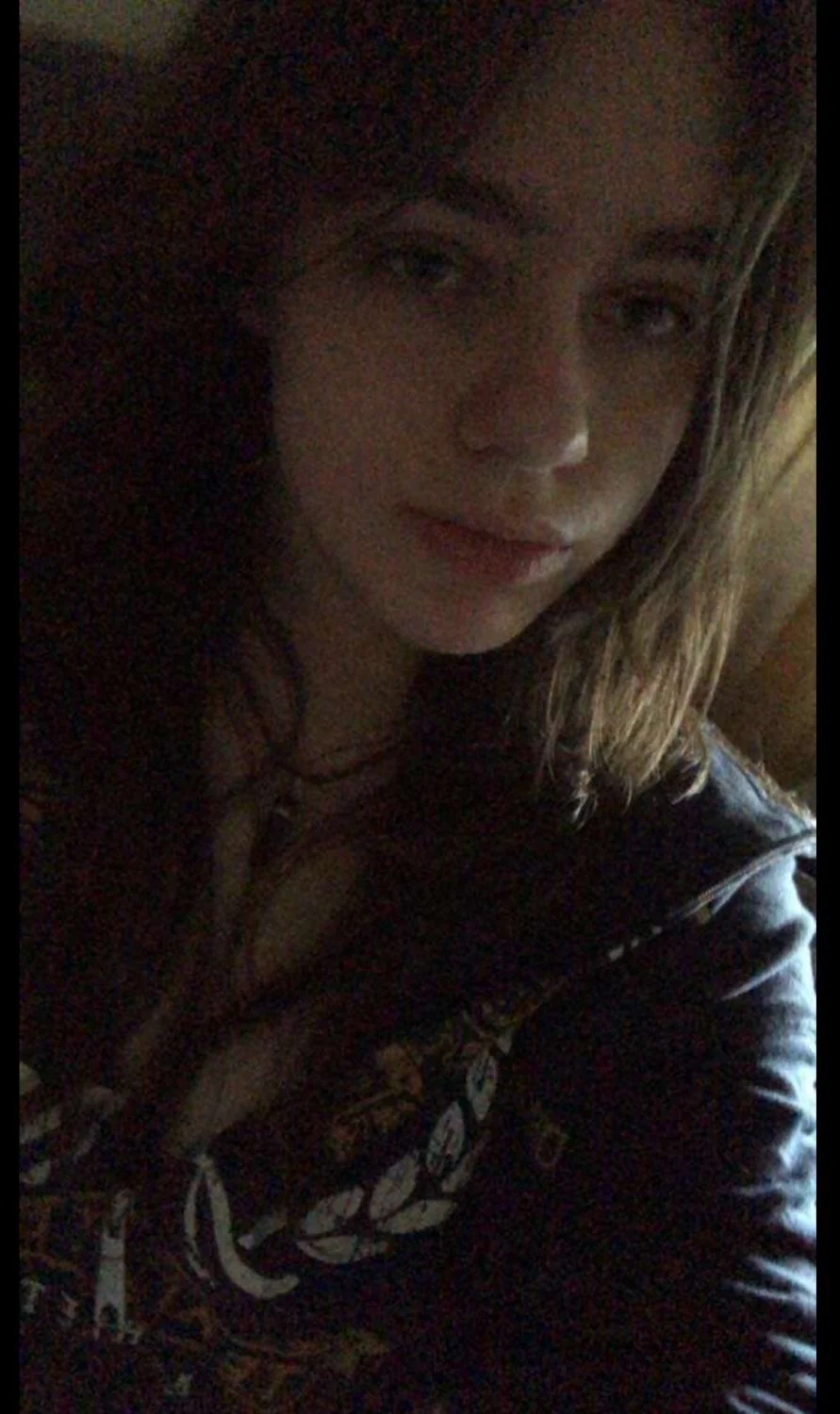 PLAYING WITH HER FUPA main image