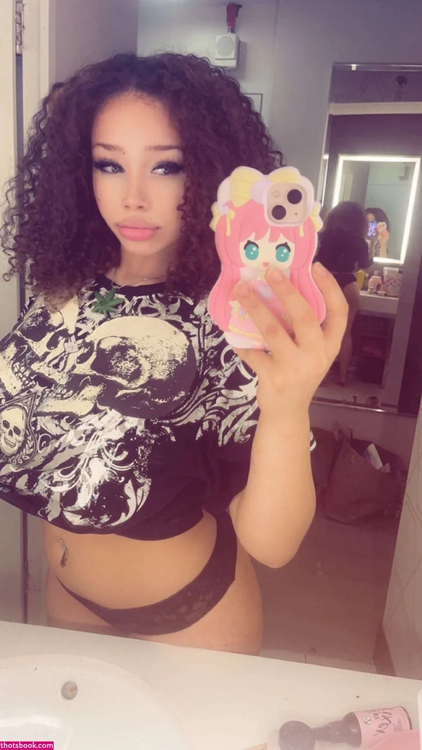 Drop: 1989 Thicc😍Slutty Goth bitch image 42