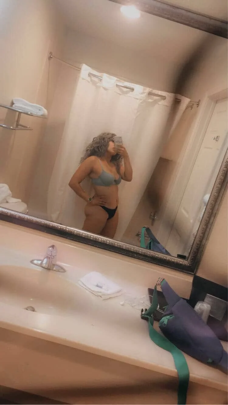 DFW latina thot image 14