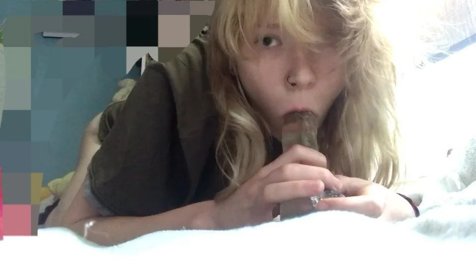 Scottish Gf Hailee image 2