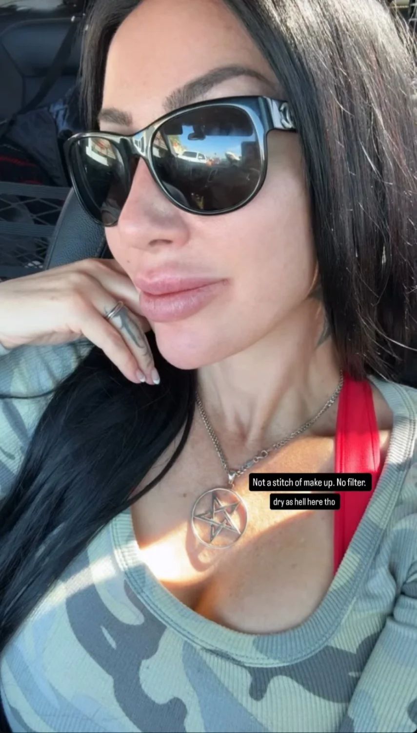 Ash Costello 12 image 12