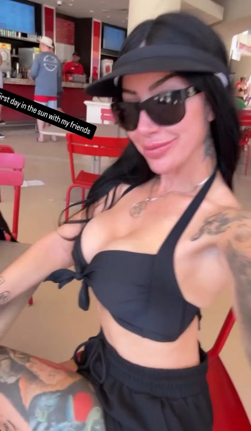 Ash Costello 12 image 16