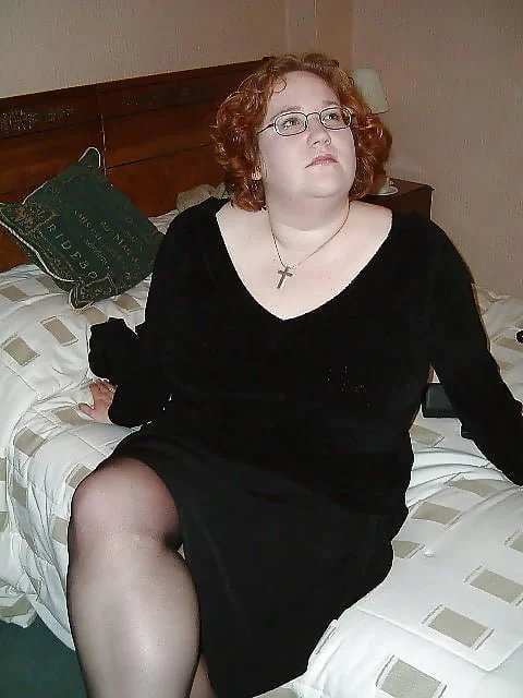 UK bbw with awesome tits image 4