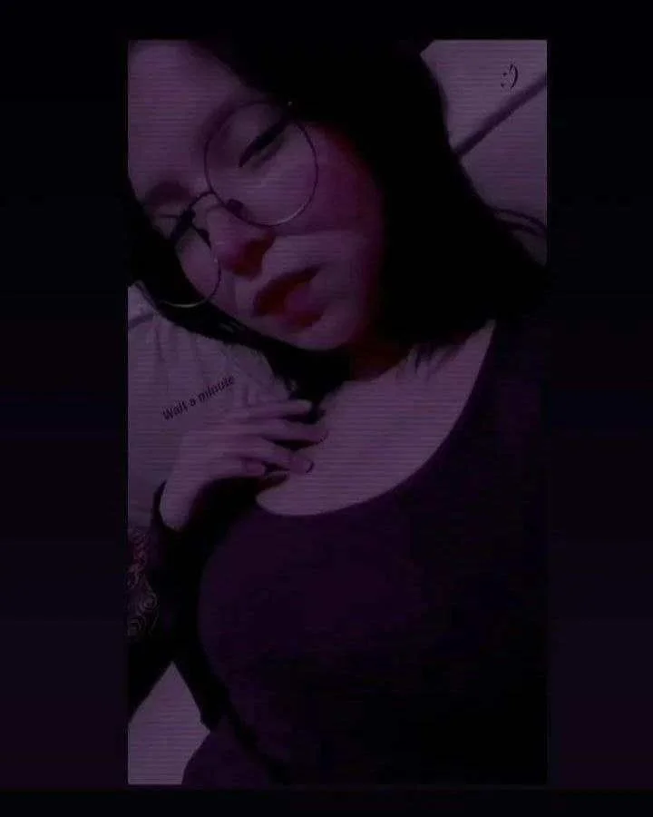 Mi num y el de mí mami, diganle que ando de putita image 4