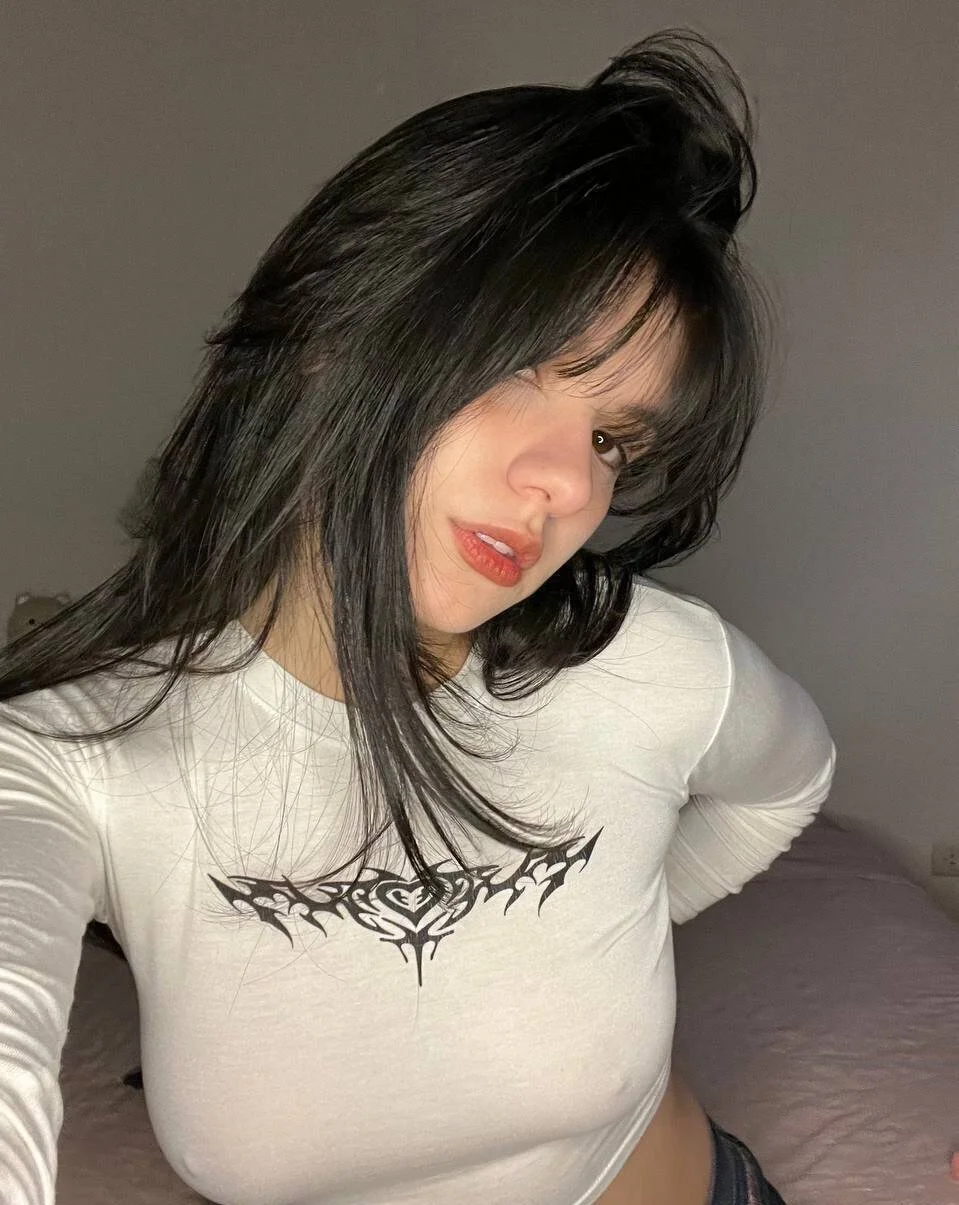 María. De 18 Años 🥵🤤. Se estrena en la Página Azul 💙. Con sabrosas 😋 Tetas. main image