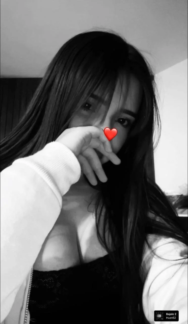Cómo ven a esta rica zorra tetona image 4