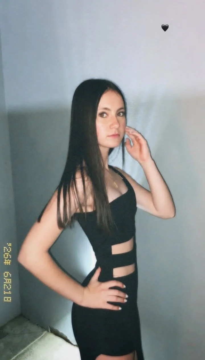 Delfina main image
