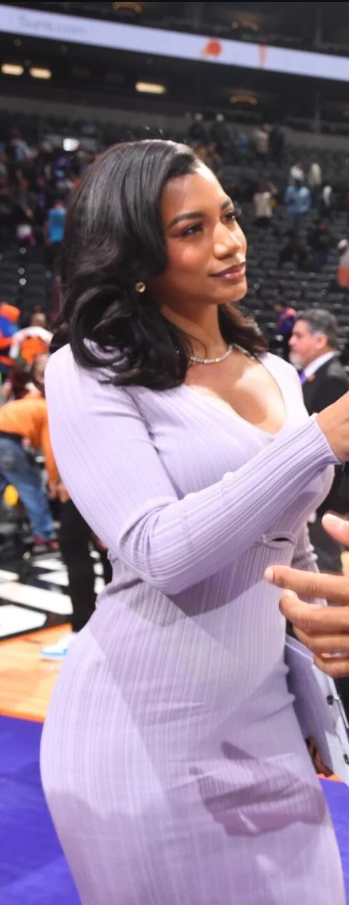The Most Sexst Journalist(Taylor Rooks) image 10
