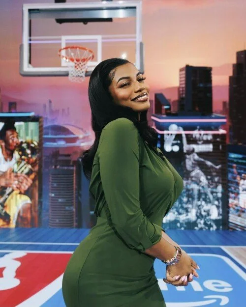 The Most Sexst Journalist(Taylor Rooks) image 14
