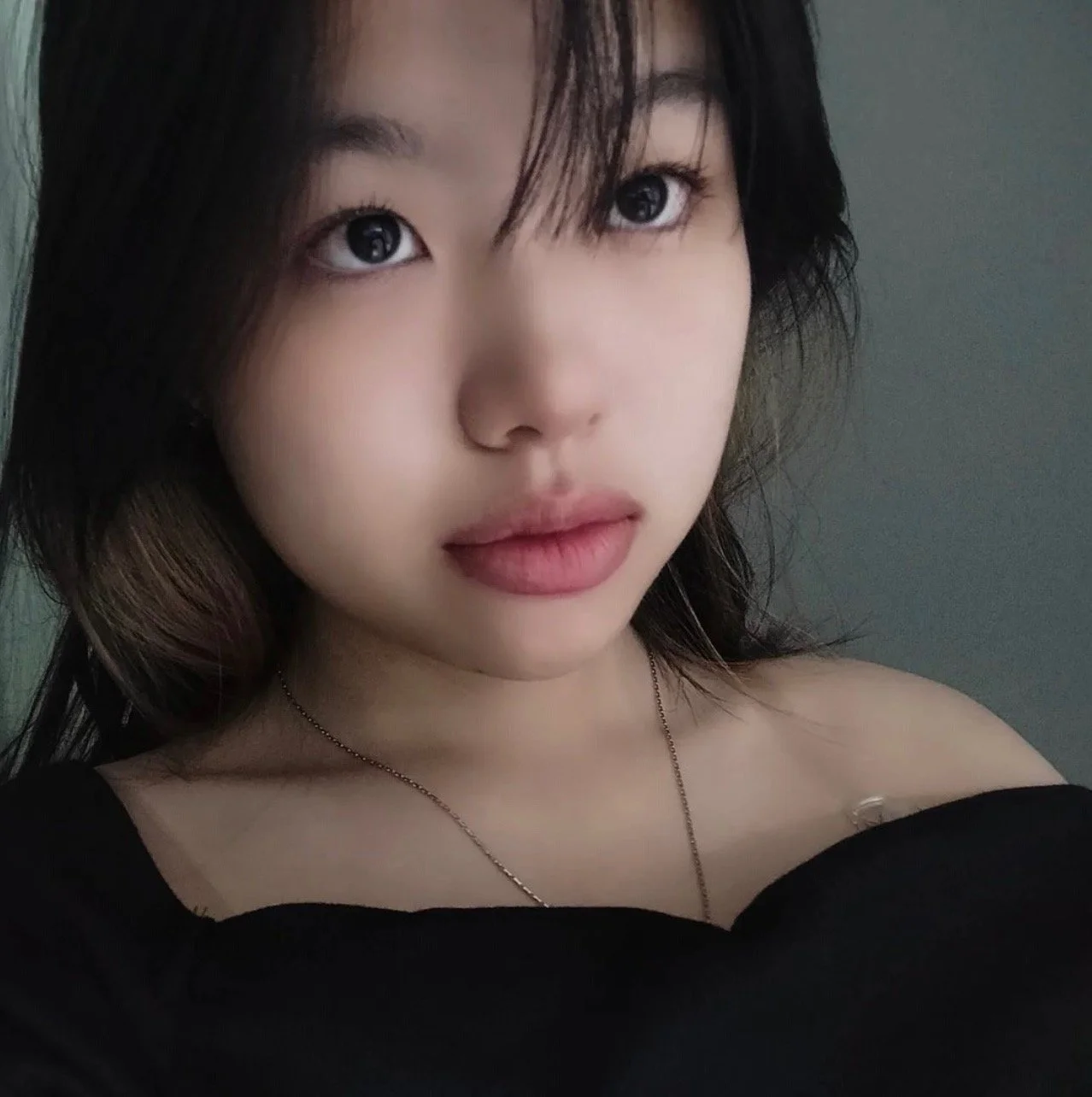 20yr old Lin image 16