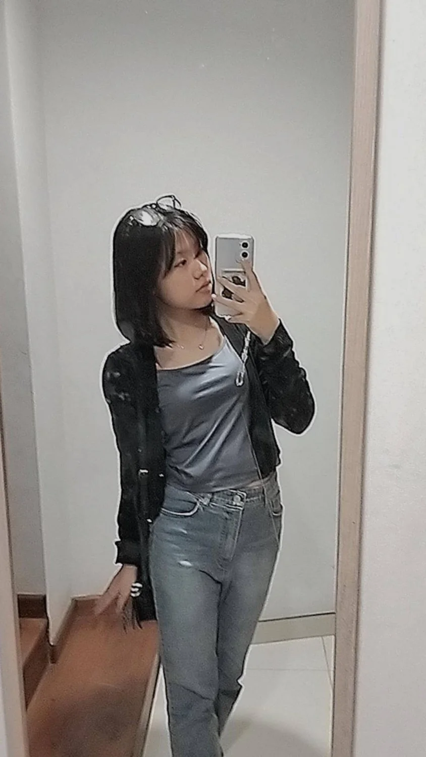 20yr old Lin image 24