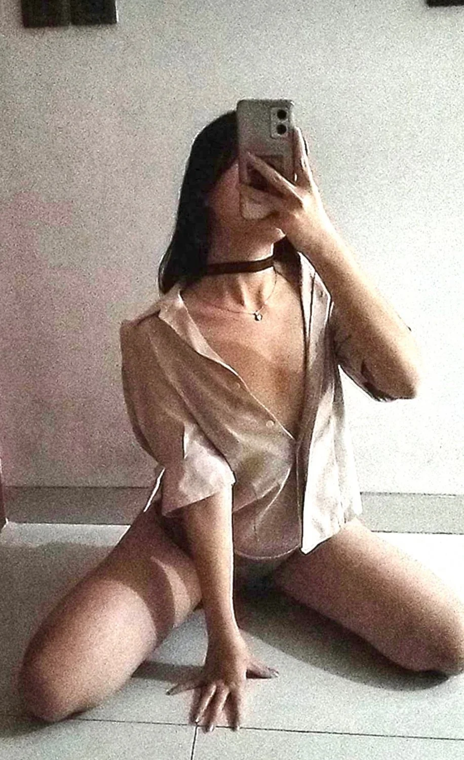 20yr old Lin image 27