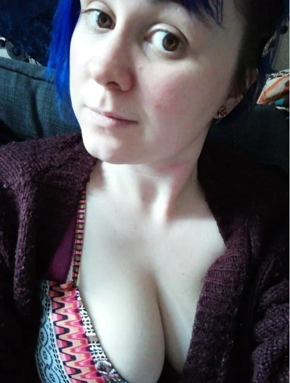 Zoe Exposed Slut image 7