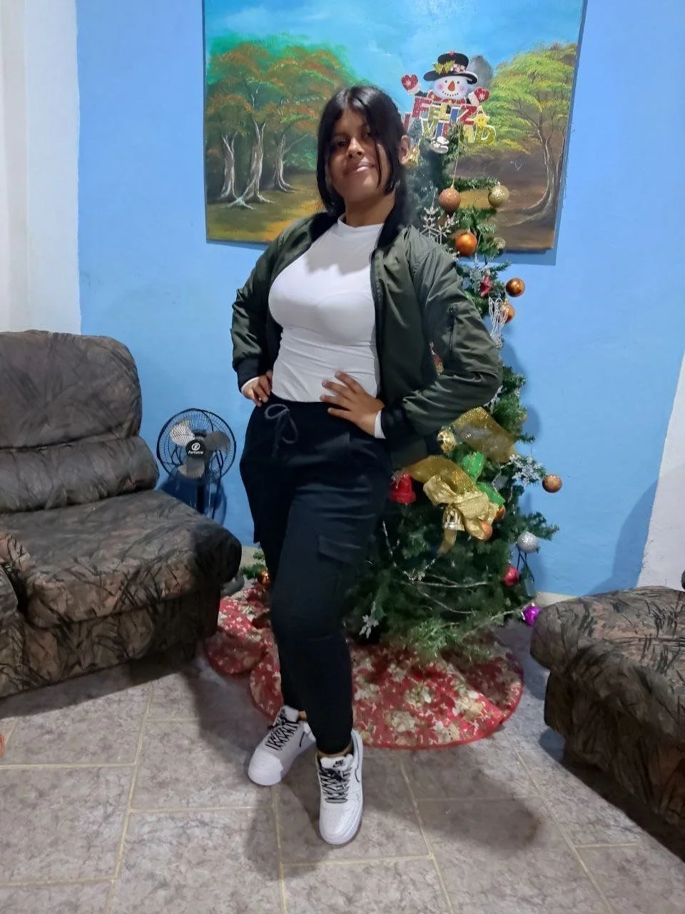 Mexicana putipobre culona con buenas tetas es toda una puta que le gusta grabarse image 6