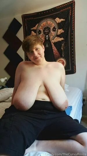 Stud with big tits an thick image 13