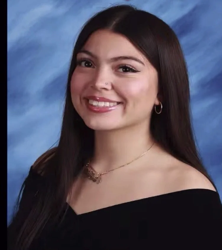 Latina teen main image