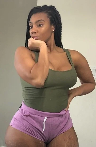 Super Gorgeous Fit Ebony Milf Babe !!! image 18