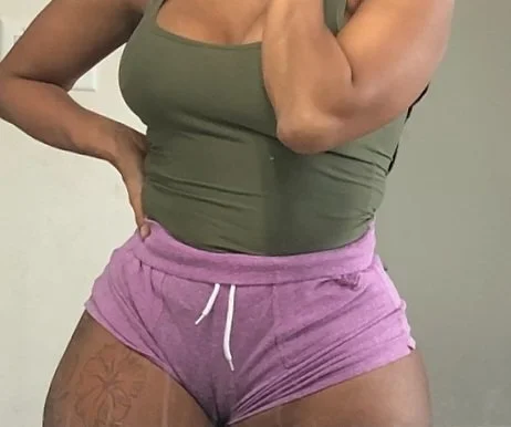 Super Gorgeous Fit Ebony Milf Babe !!! image 8