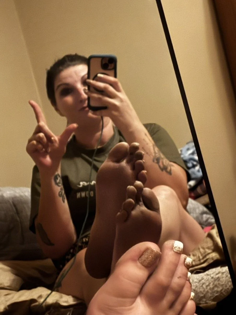 southern white goddess dirty soles image 43