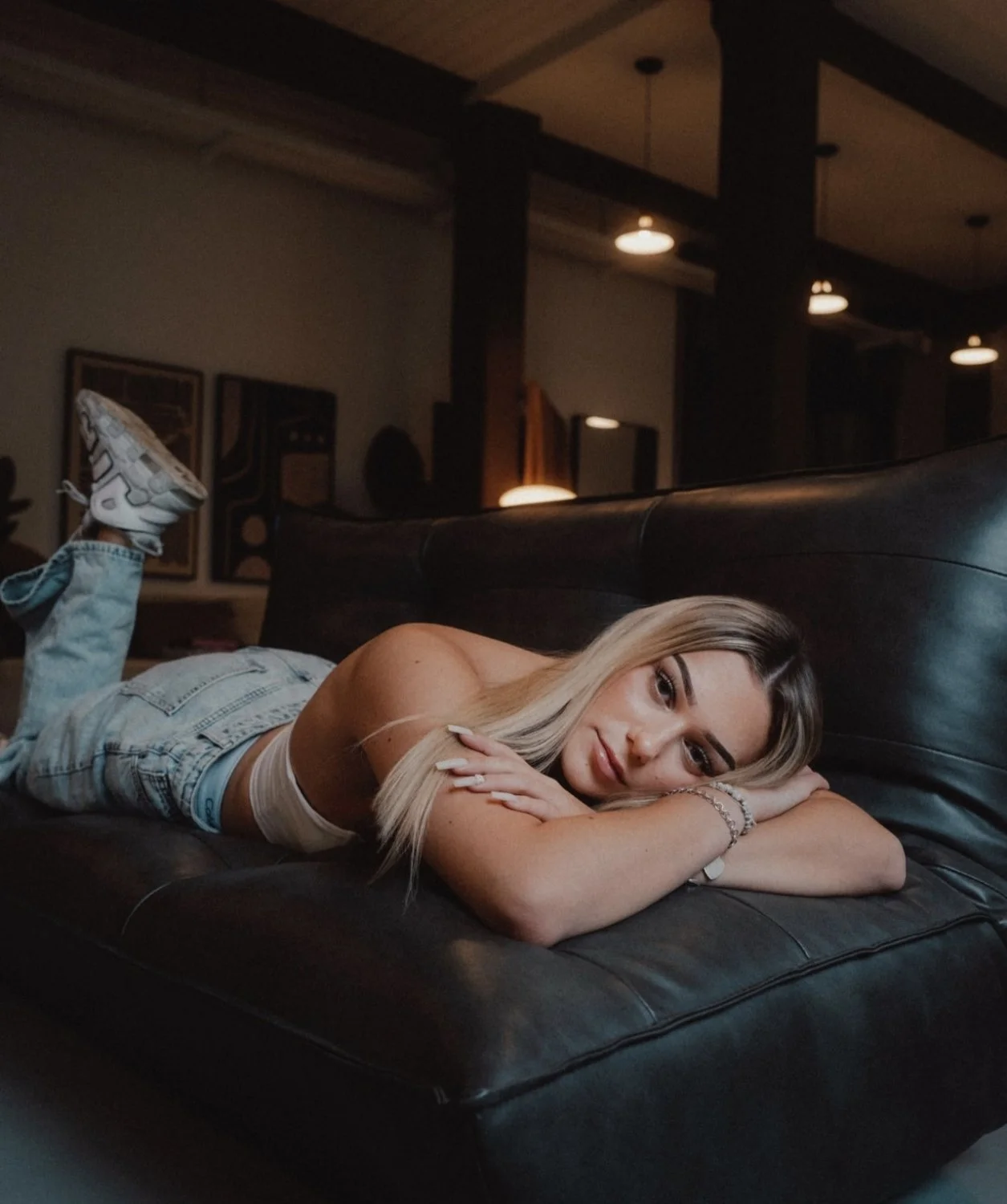 Stunning German teen slut Antonia image 21