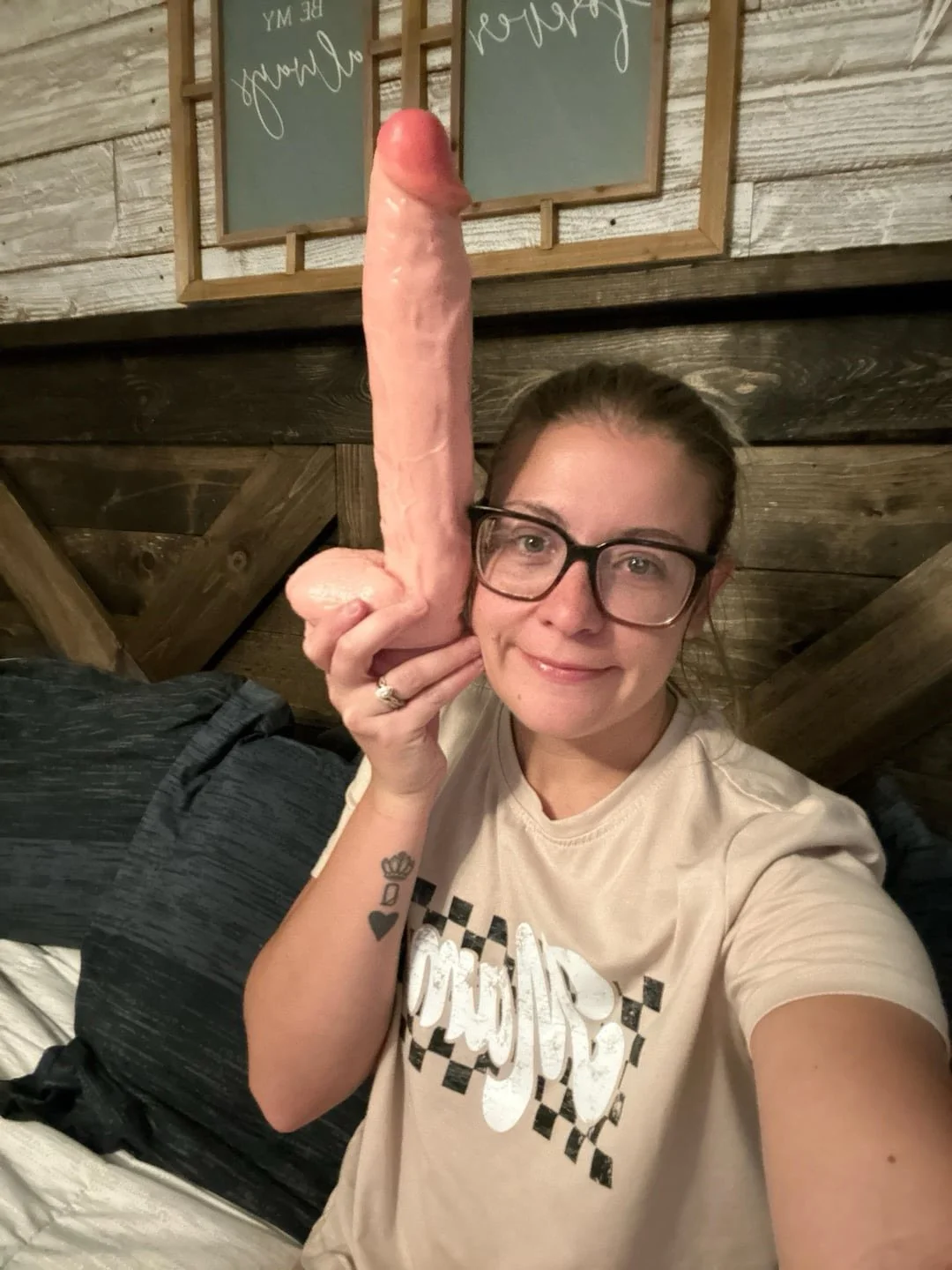Freaky wife's image 8