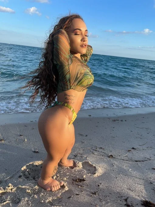 TANYA TEHANNA🤤 image 4