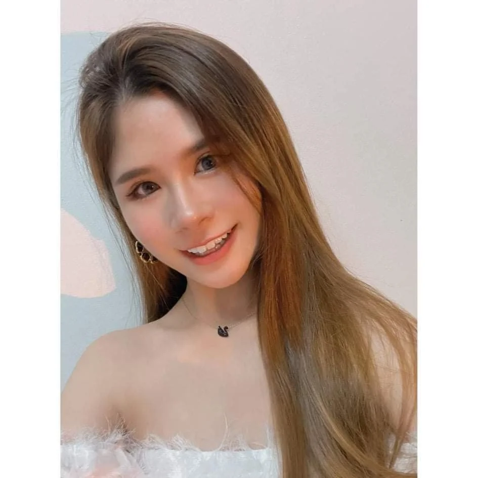 Asian Teen Ivy image 2