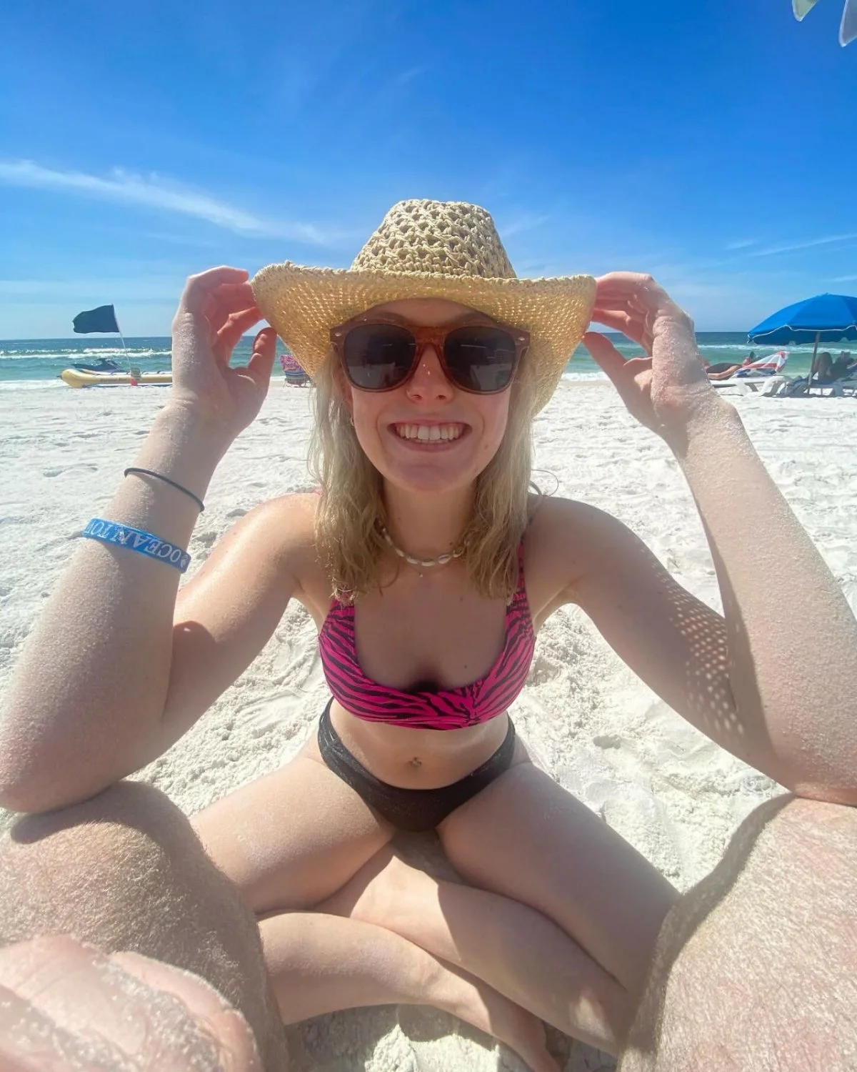 Sexy 21yo college teen Jill image 9