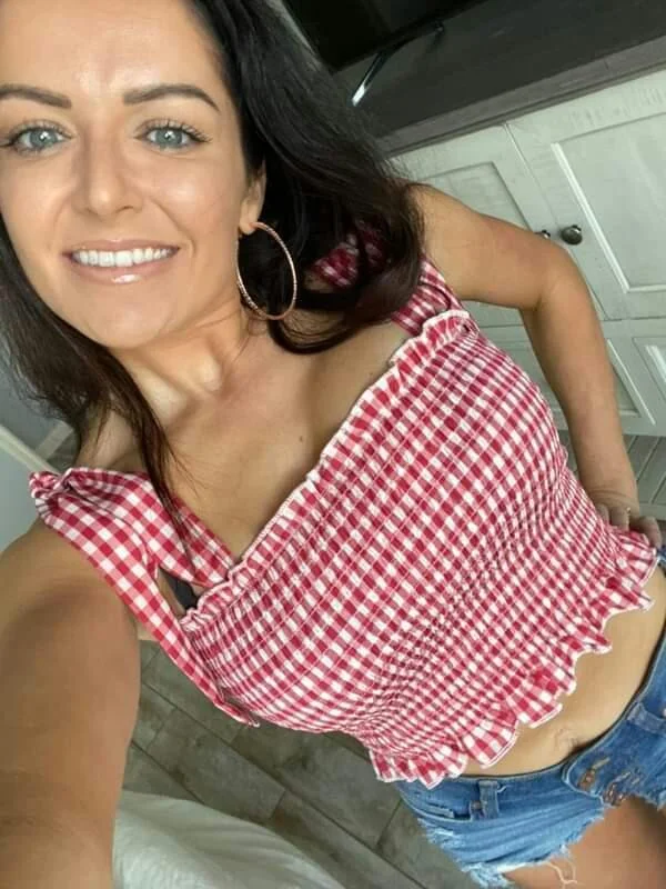 Texas Slut Hayley Stuffing Holes image 12
