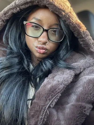 Didn’t know my brother’s 19 yr old gf was so thick cover image