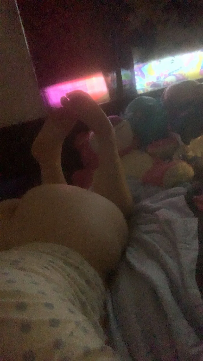 AUSSIE SLUT image 7