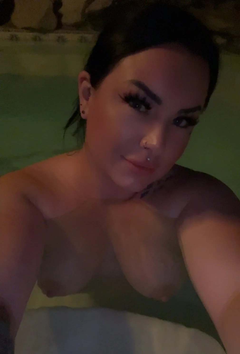 California Slut Exposed image 15