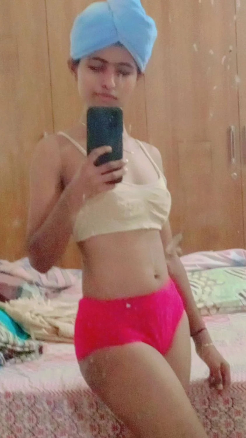 479 - Cute South Indian girl nudes image 13