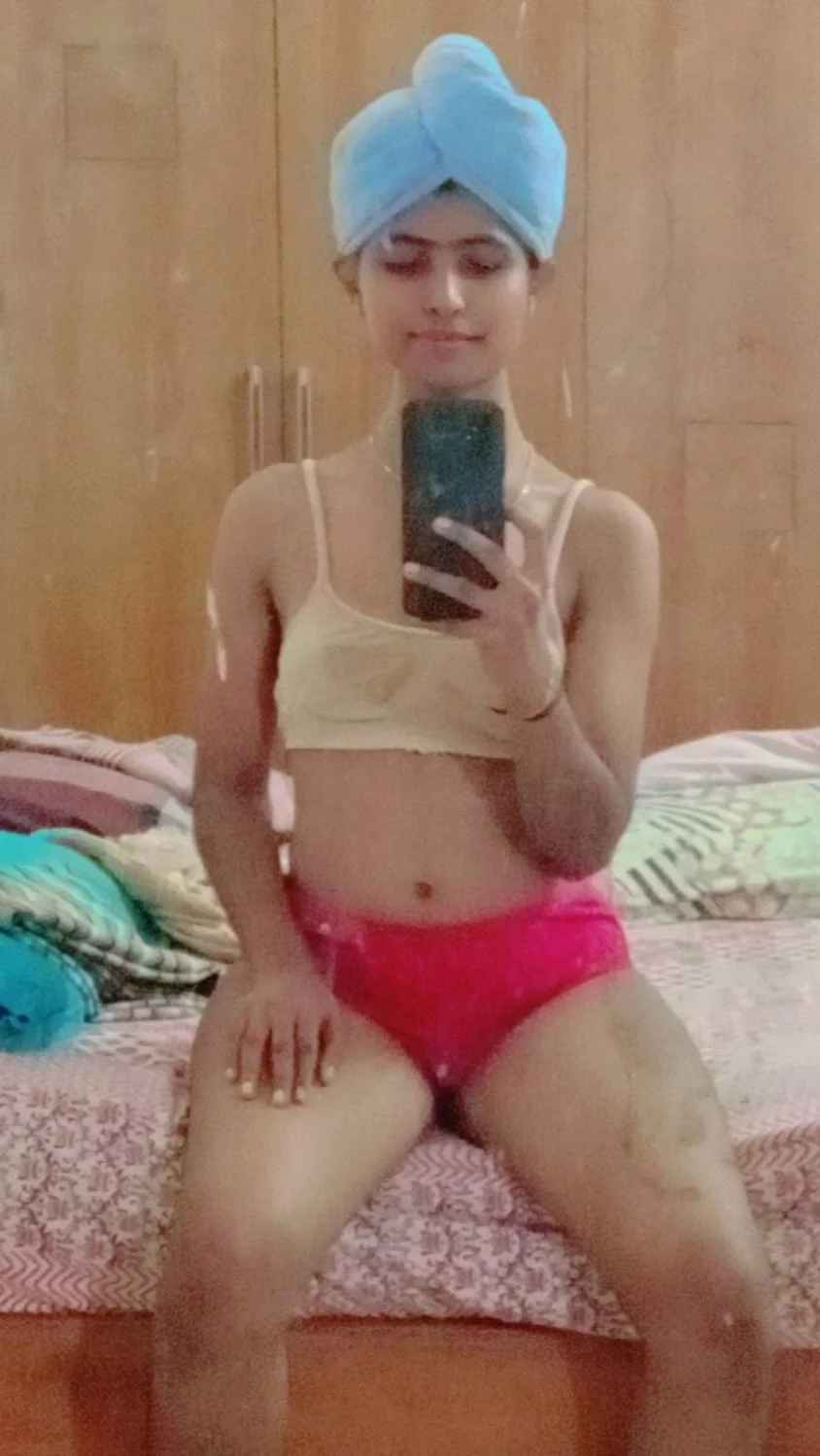 479 - Cute South Indian girl nudes image 5