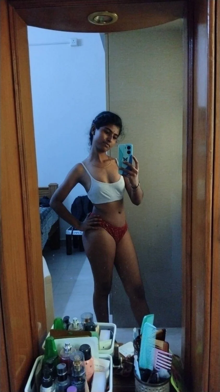 479 - Cute South Indian girl nudes image 8