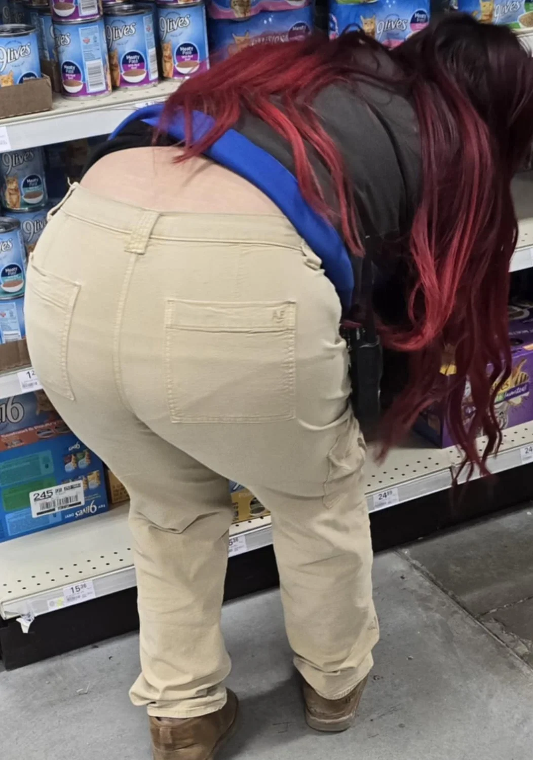 showing my coworkers ass image 5