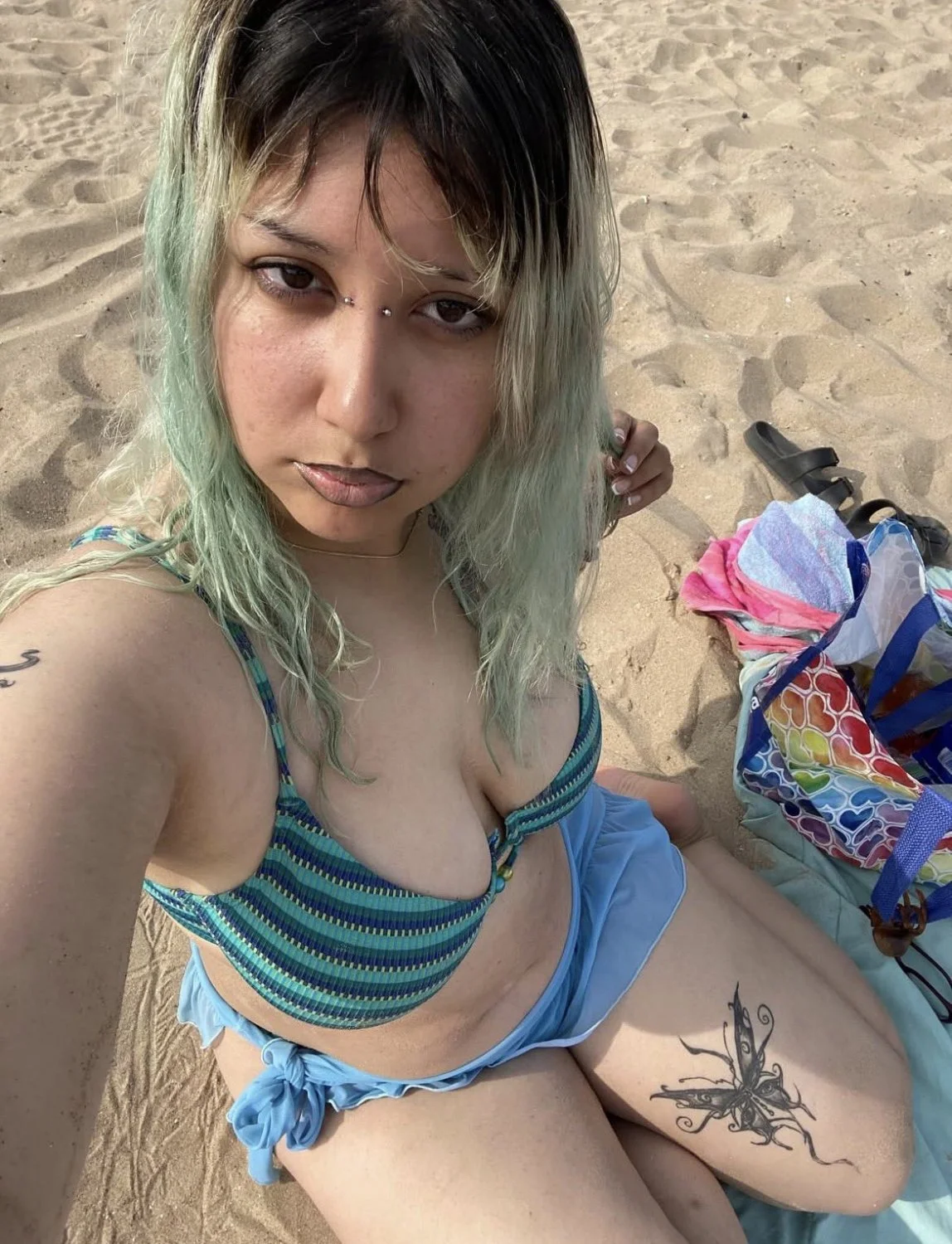 submitted goth latina hoe, hmu image 8
