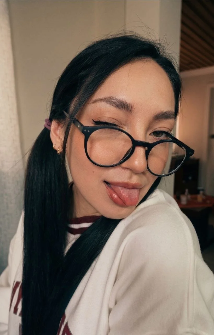 Isabel puta de 23 años Colombiana image 3
