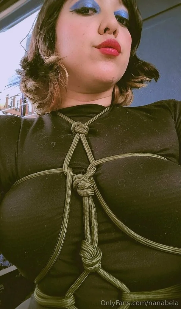 Nana Bela Sexy image 12
