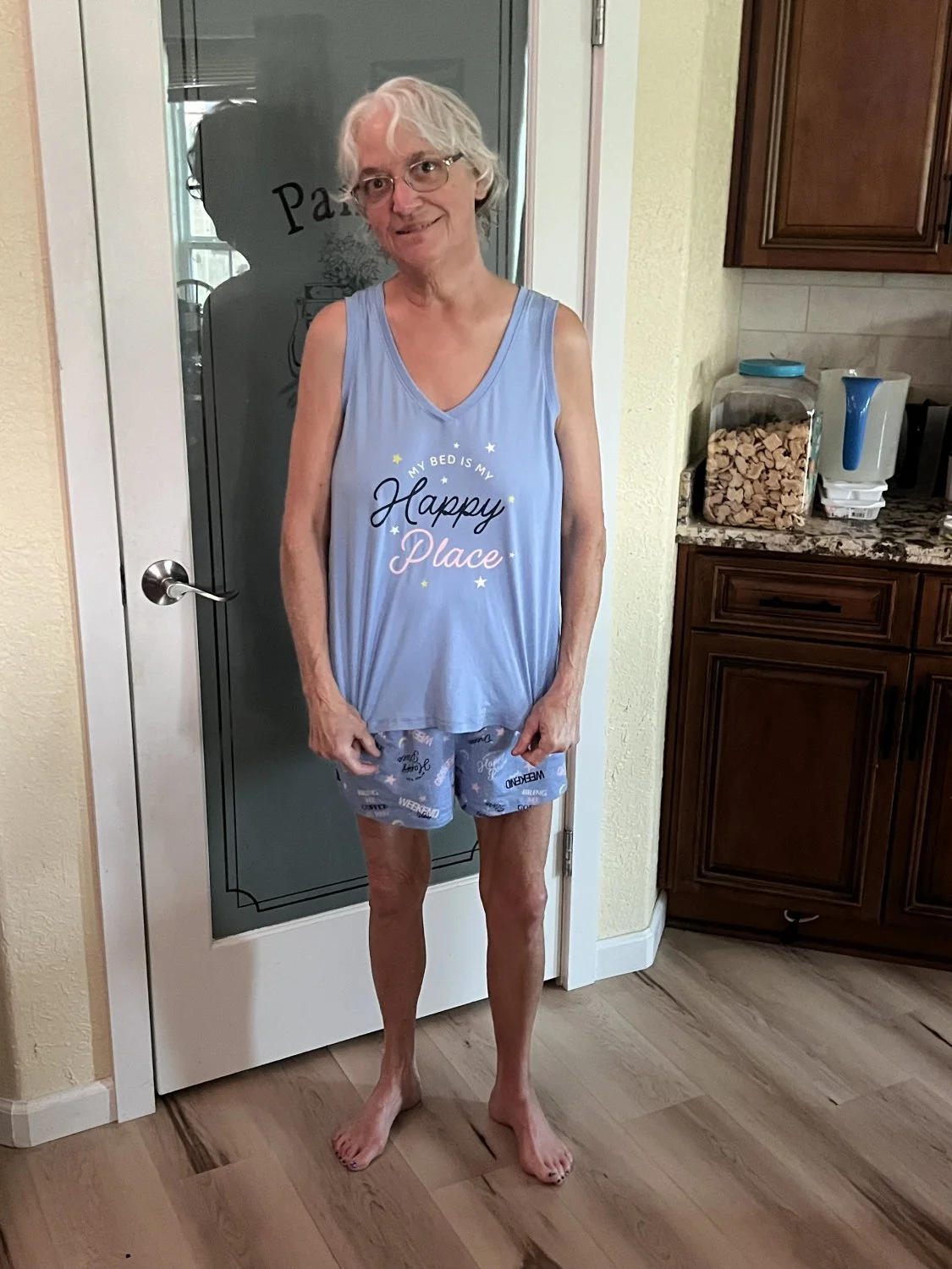 Granny D flashing in public! main image