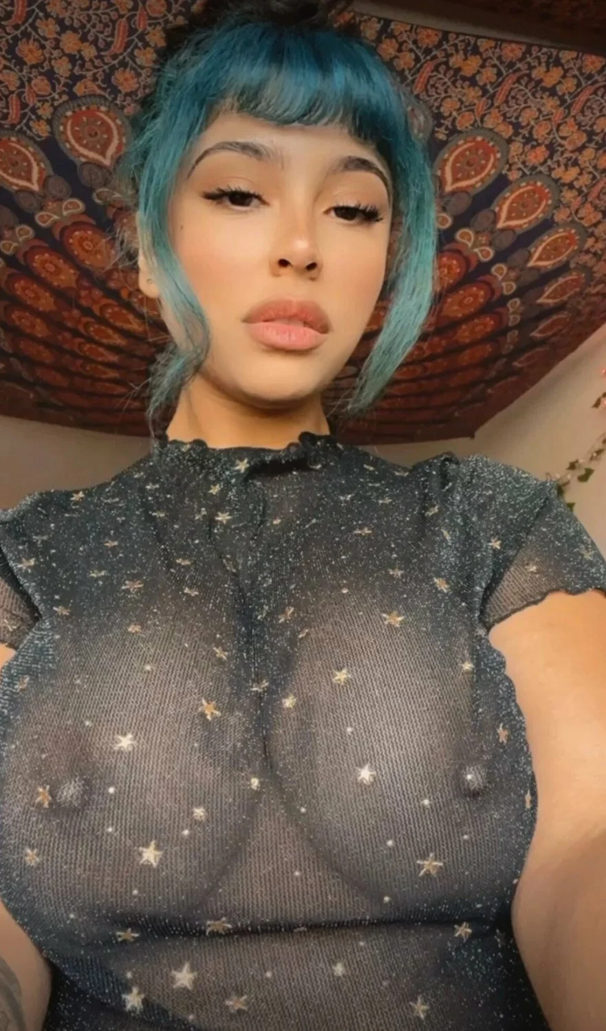 Thick Busty E Girl Showing off Huge Ass & Titts image 40