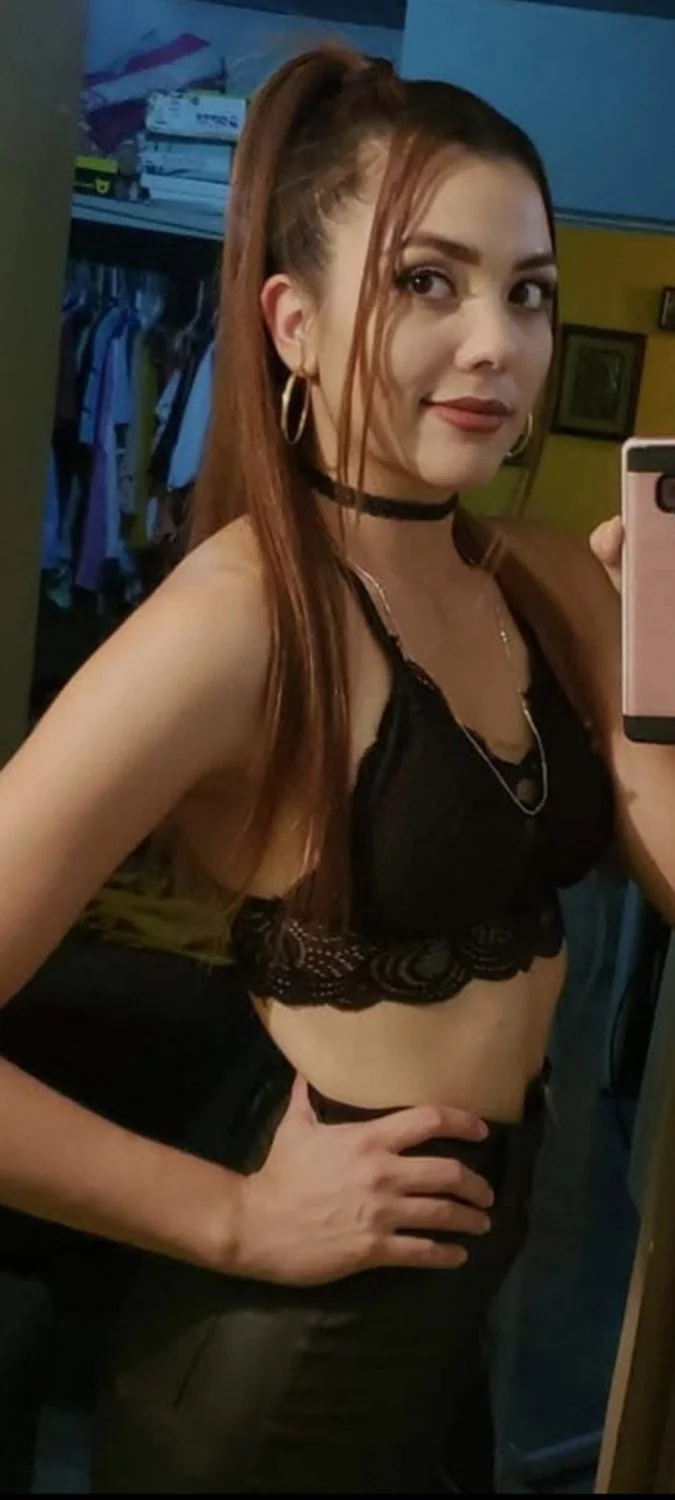 Girl puta flaquita y rico cuerpo sexy image 10