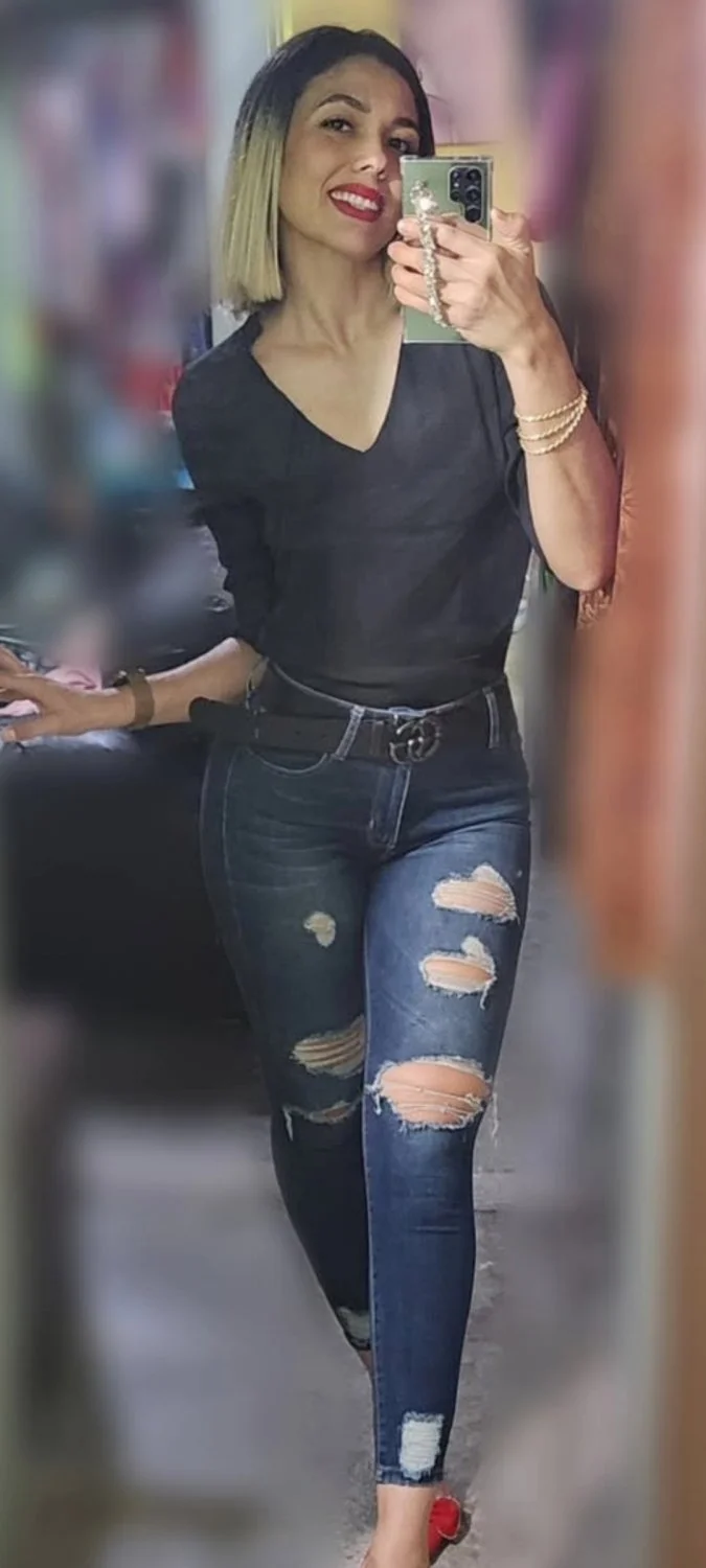 Girl puta flaquita y rico cuerpo sexy image 19
