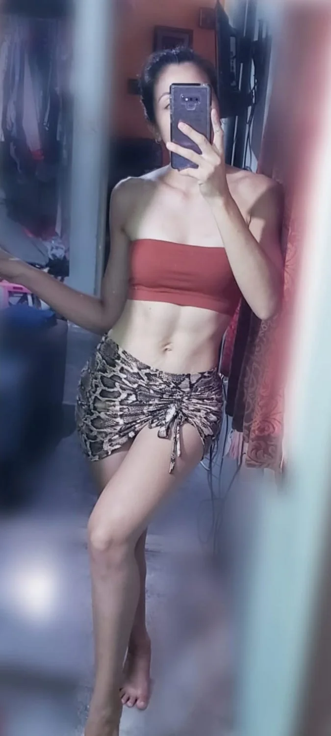 Girl puta flaquita y rico cuerpo sexy image 28