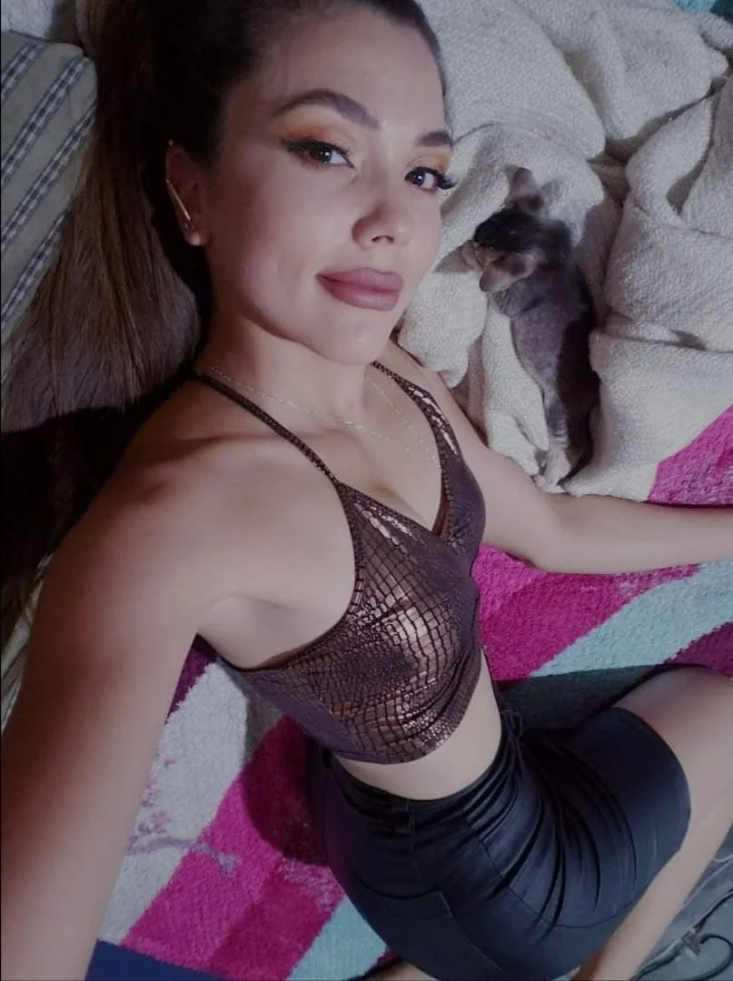 Girl puta flaquita y rico cuerpo sexy image 32