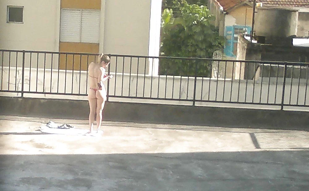 NEIGHBORHOOD VOYEUR image 36