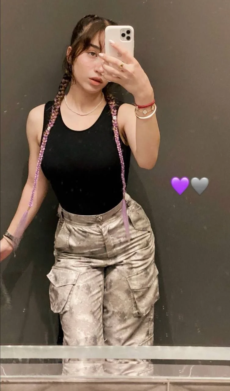 القحبة ميرا image 2